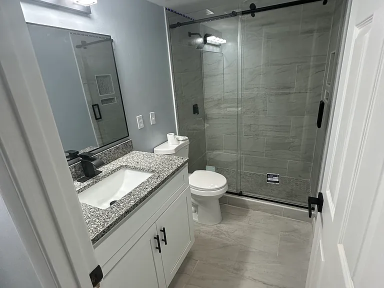 7047 Balboa Dr #7047 — Photo 13