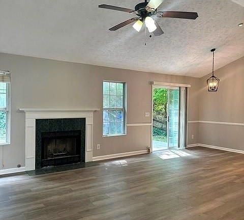 5th image of 3409 Sentinel Cir