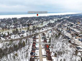 15 Brillinger Dr, Wasaga Beach, ON L9Z1L4