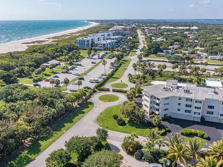 1715 Ocean Dr #3B — Photo 41