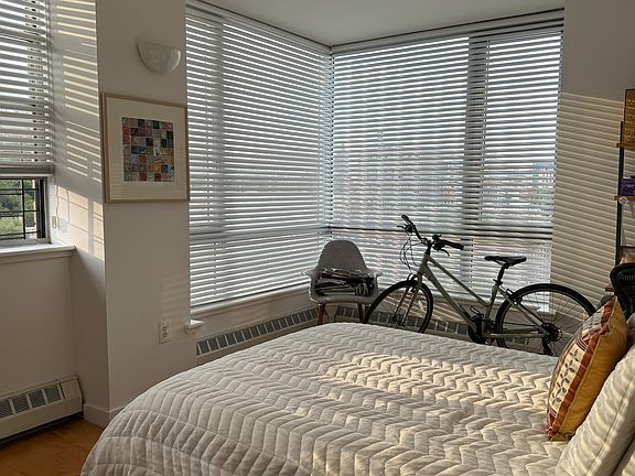 2nd image of 444 Manhattan Ave APT 8K