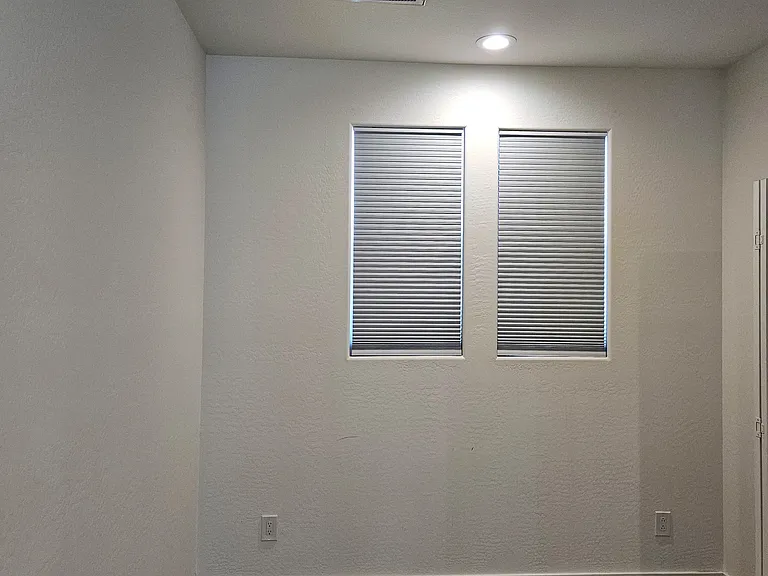 3218 W Glendale Ave #36 — Photo 28