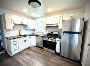 721 Grant Ave, West Mifflin, PA 15122