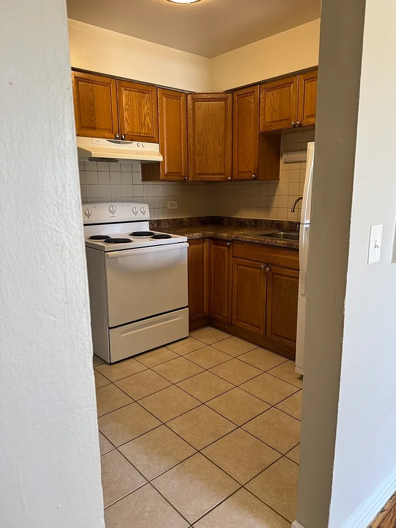 1 bed, 680 sqft, $1,250 — Photo 4