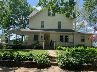 1003 Peniel St, University Park, IA 52595