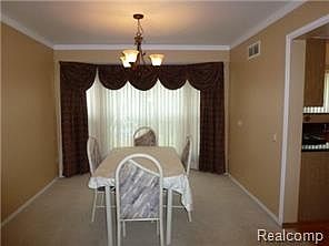 5th image of 1862 Poppleton Dr
