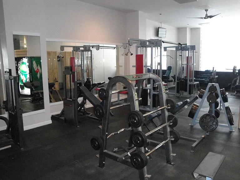 Gallery 400 — Photo 26