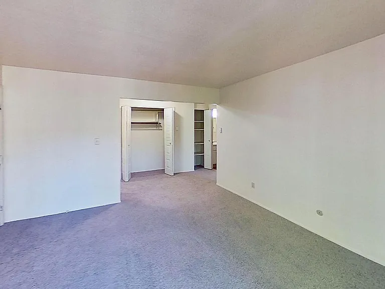 Briarwood Apartments — Photo 30