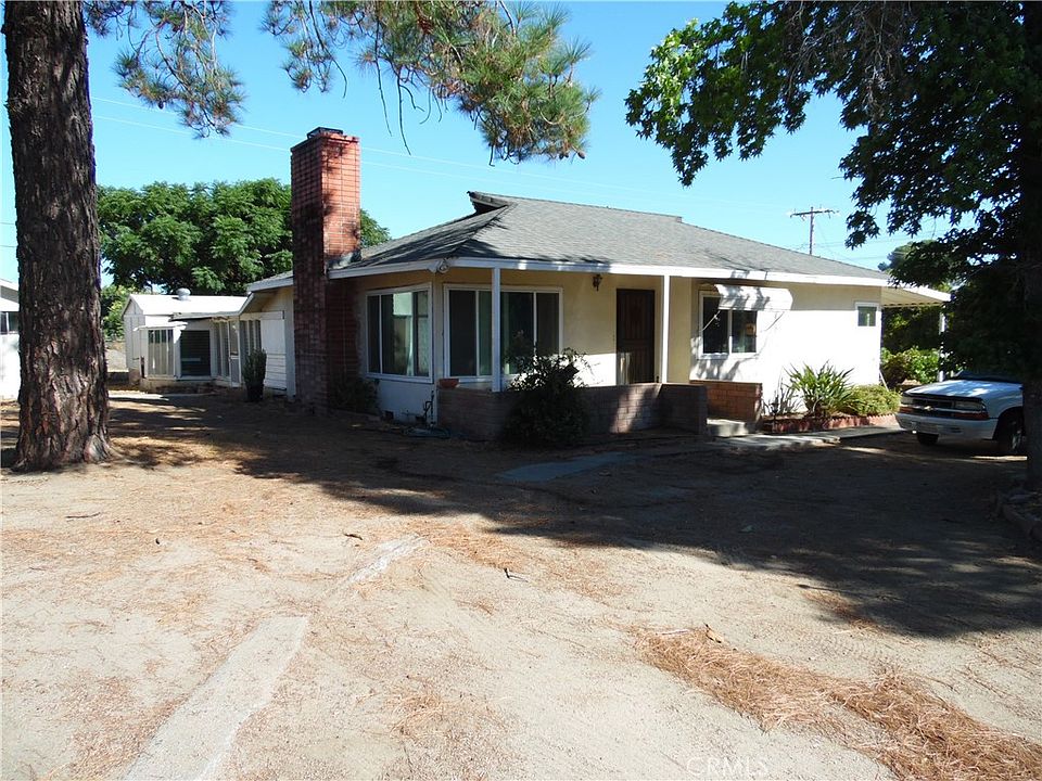 1st image of 33071 Zinck Way