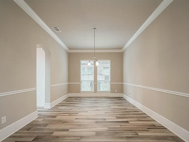 115 N Winter Sunrise Cir — Photo 13