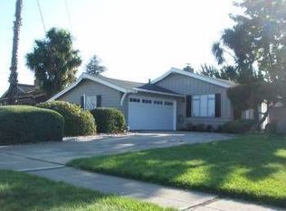 24855 Calaroga Ave, Hayward, CA