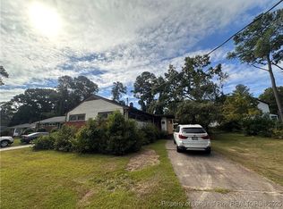 1921 Manteo St, Fayetteville, NC 28303