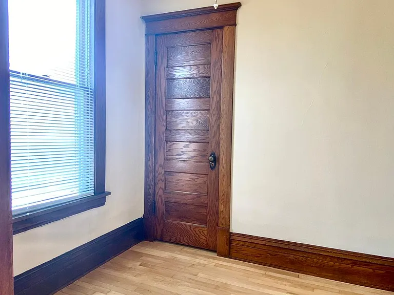 1105 Minnehaha Ave E #2 — Photo 8