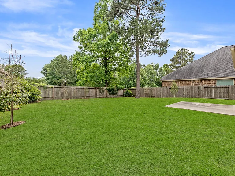169 Forest Heights Ln — Photo 41