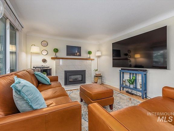 5th image of 614 N Archer St