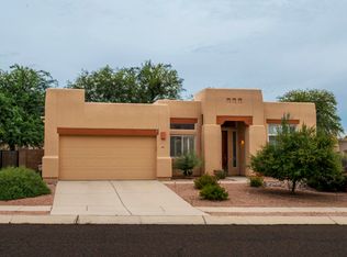8812 E Windflower Dr, Tucson, AZ 85715