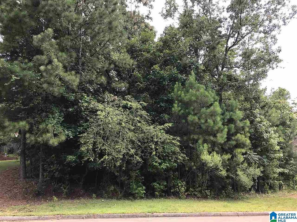 1st image of 285 Oaklyn Hills Dr