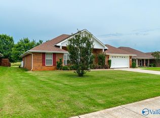 237 Brier Ridge Ct, Madison, AL 35757