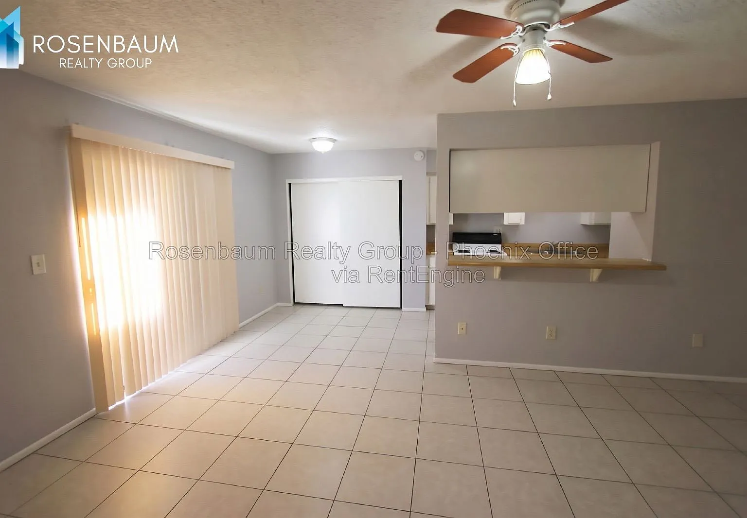 2 bed, 1.5 bath, 1000 sqft, $1,199 — Photo 4