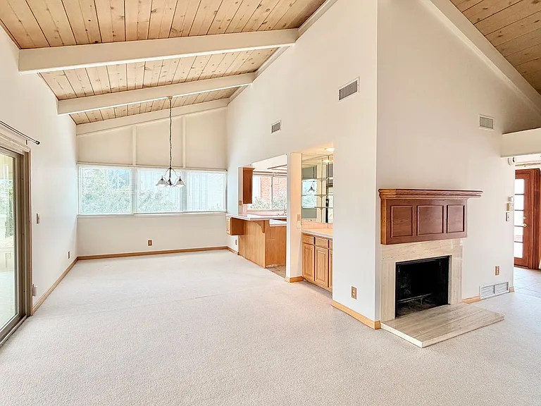 44 Via Casitas — Photo 11