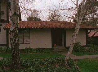 1515 Camino Peral, Moraga, CA 94556