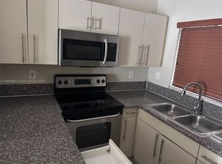 2860 W 80th St #1027, Hialeah, FL 33018