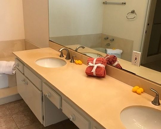 5th image of 1833 Fairburn Ave APT 204