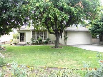 1st image of 2438 Fairgreen Ave