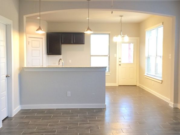 1036 W Sierra Vista Ct