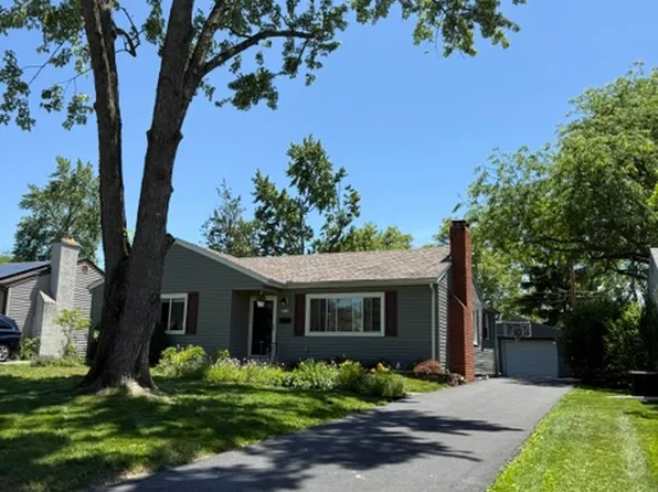 2735 Woodstock Rd, Columbus, OH 43221