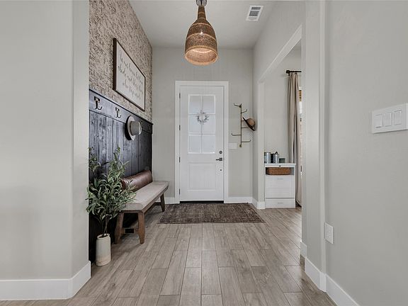 4th image of 6017 Raspberry Ln
