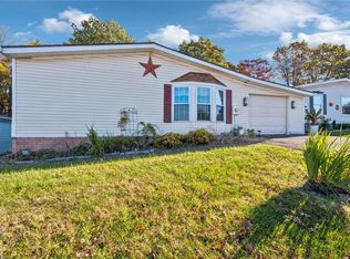 285 Ridge Ln, Murrysville, PA 15668