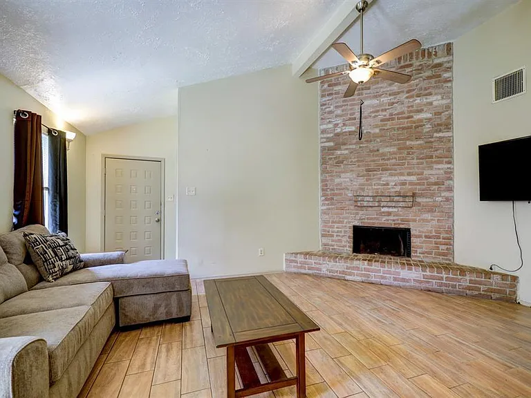 3110 Trembling Creek Cir — Photo 2