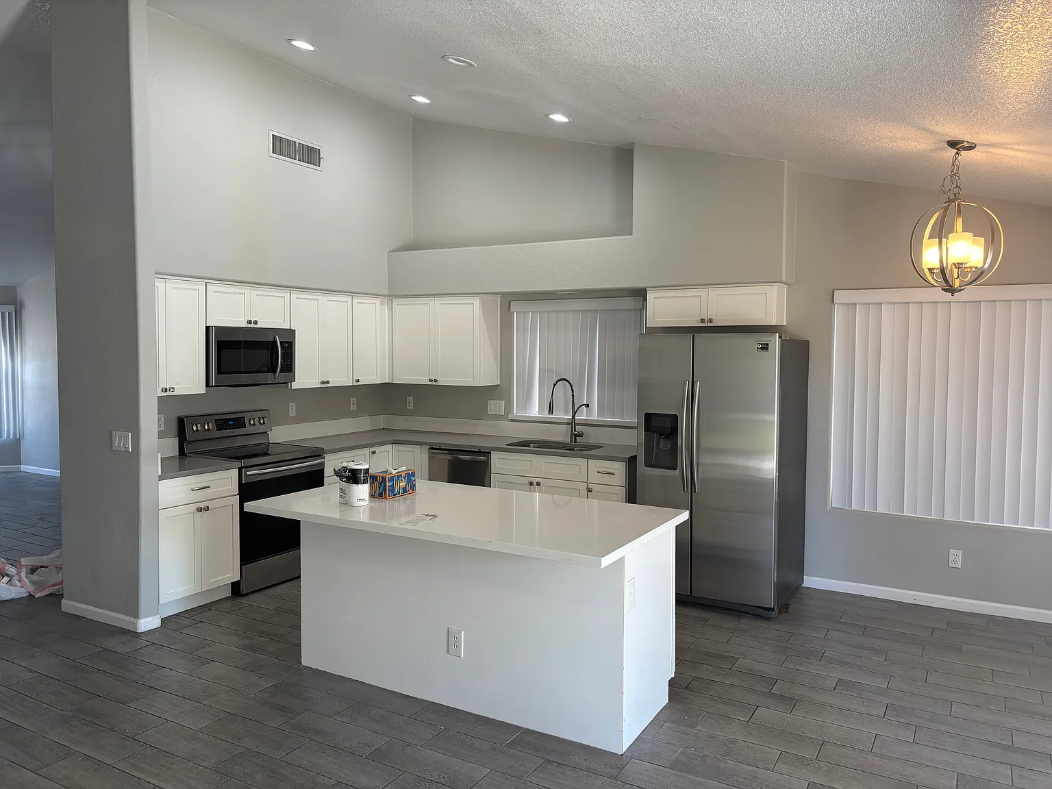 3 bed, 1743 sqft, $3,000 — Photo 4