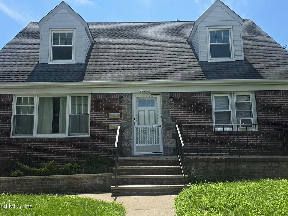 14 Atlantic Ave #2