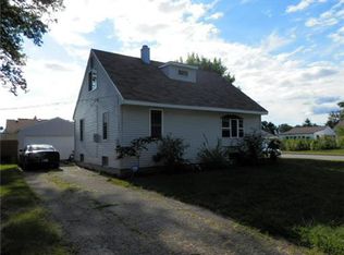 2619 Normandy Dr, Mishawaka, IN 46545