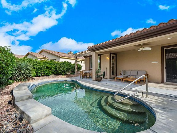 2nd image of 80443 Avenida Linda Vis