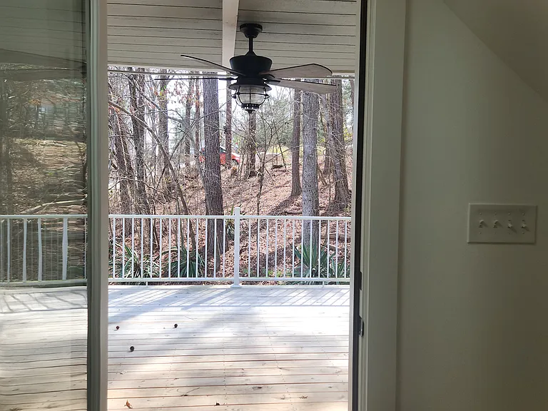 2ND FLOOR PORCH