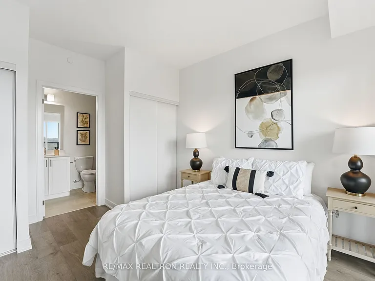 705 Davis Dr #1303 — Photo 7