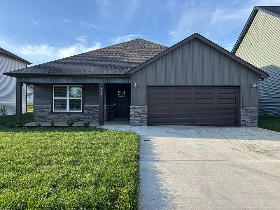 771 Emma Dean Dr