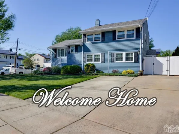 24 Capp St, Carteret, NJ 07008