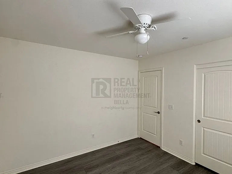 29261 Humboldt Ct — Photo 51