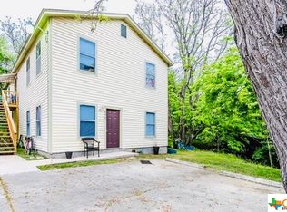 896/898 Advance St, San Marcos, TX 78666