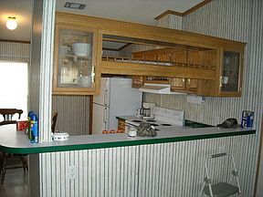 4th image of 1160 Lakeside Dr