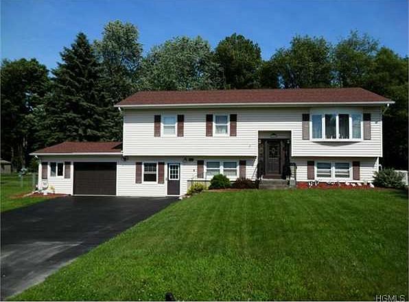 1st image of 122 C E Penney Dr