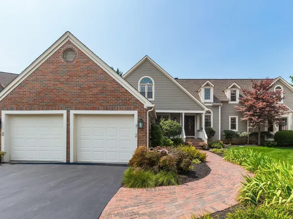 6484 Moors Pl W, Dublin, OH 43017