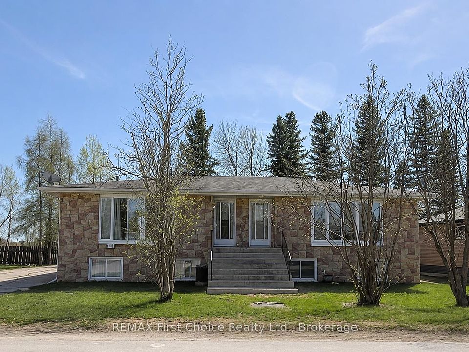 1st image of 113 Cedar Cres
