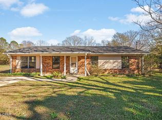 2316 Pineview Dr, Bonifay, FL 32425