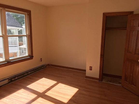 2nd image of 19 Rose Street # Fl 3rd