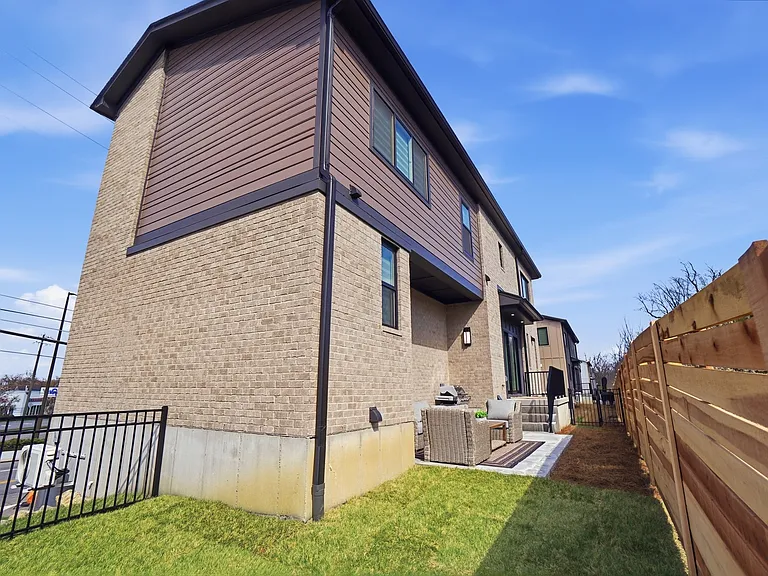 3021 Wasson Rd — Photo 25